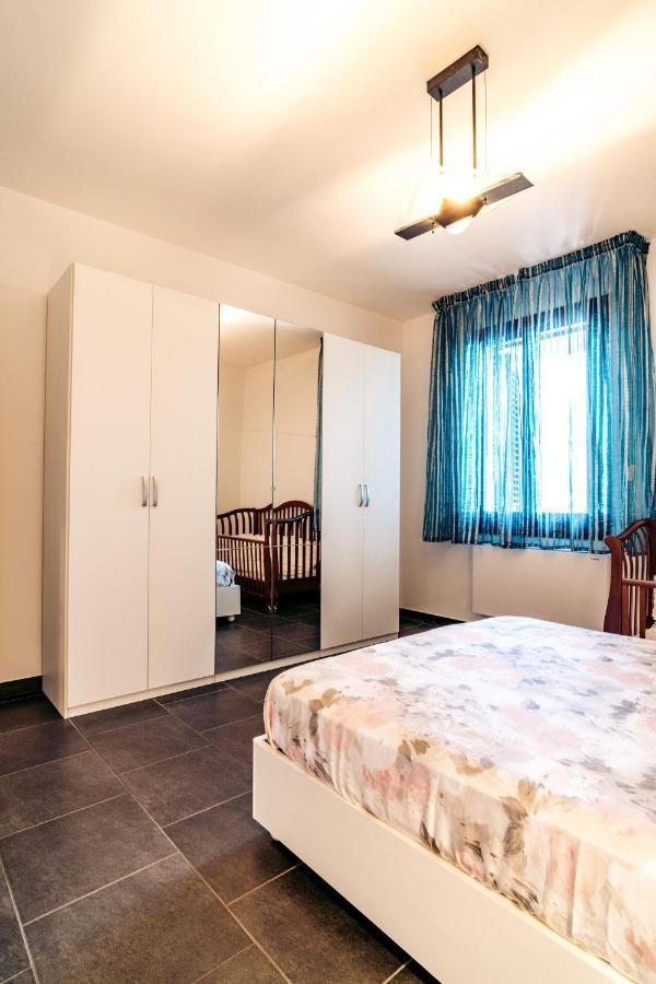 La Senyera Appartement *